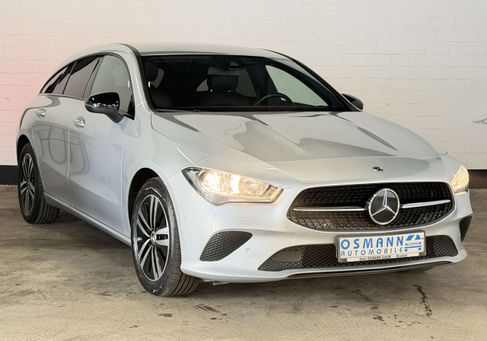 Mercedes-Benz CLA 180, 2021