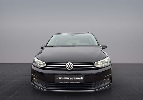 Volkswagen Touran, 2020 3