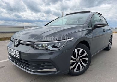 Volkswagen Golf, 2022