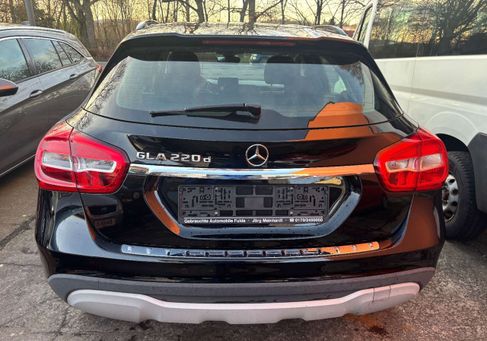 Mercedes-Benz GLA 220, 2018