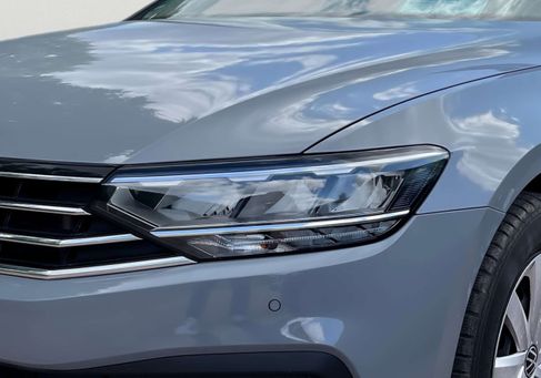 Volkswagen Passat Variant, 2023 3