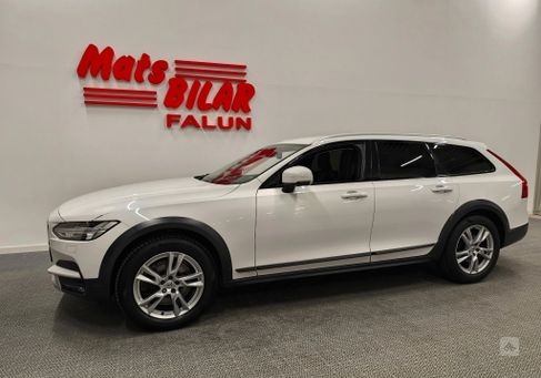 Volvo V90 Cross Country, 2020