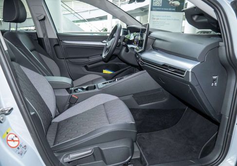 Volkswagen Golf, 2025 3