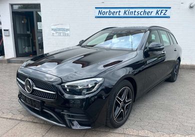 Mercedes-Benz E 300, 2022