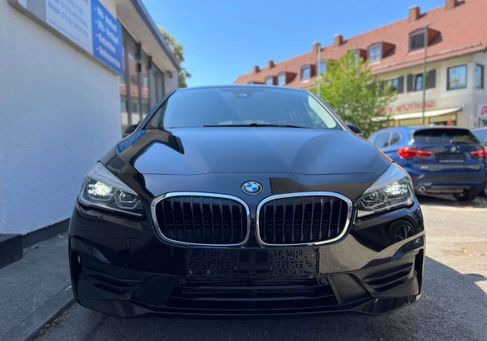 BMW 218, 2022 2