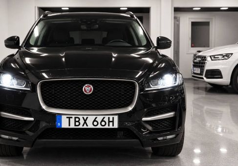 Jaguar F-Pace, 2020 2