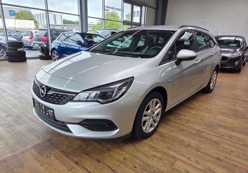 Opel Astra, 2019