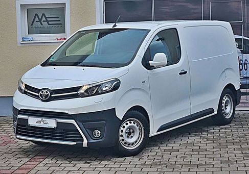 Toyota Proace, 2017