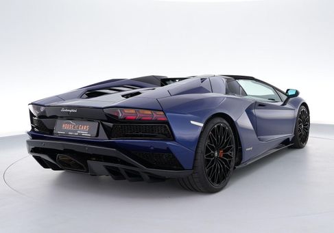 Lamborghini Aventador, 2018