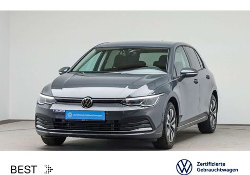 Volkswagen Golf, 2024