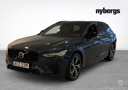 Volvo V90, 2022