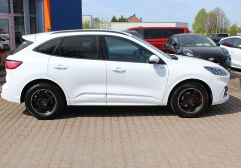 Ford Kuga, 2023
