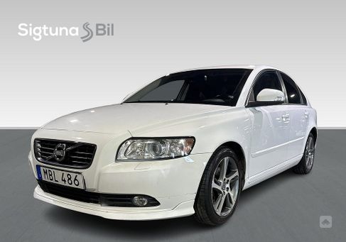 Volvo S40, 2012