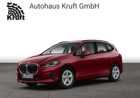 BMW 220, 2025 2