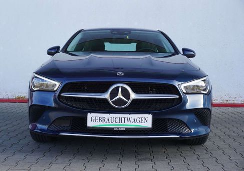 Mercedes-Benz CLA 250, 2022