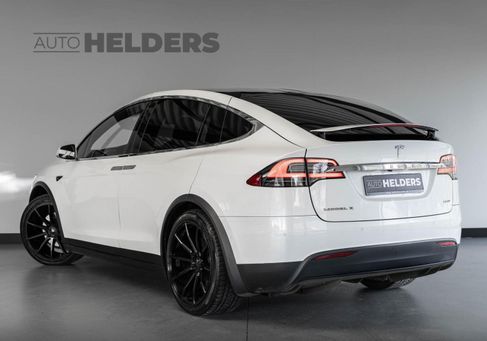 Tesla Model X, 2018