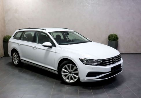 Volkswagen Passat Variant, 2023 2