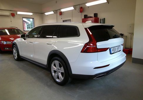 Volvo V60 Cross Country, 2020 2