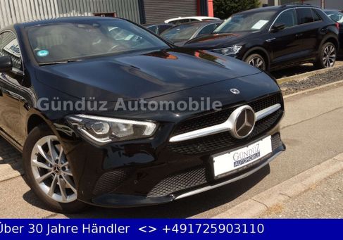 Mercedes-Benz CLA 220, 2020