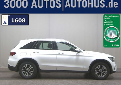 Mercedes-Benz GLC 200, 2022