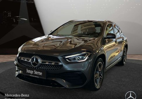Mercedes-Benz GLA 250, 2022
