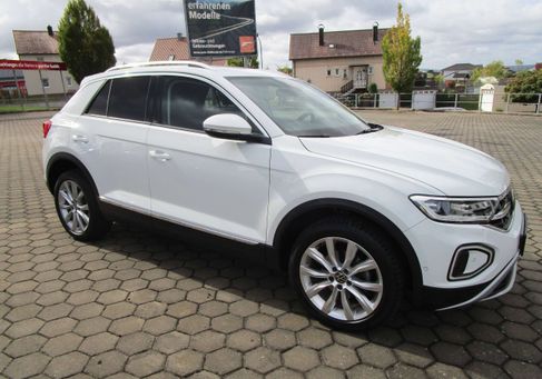 Volkswagen T-Roc, 2023 3