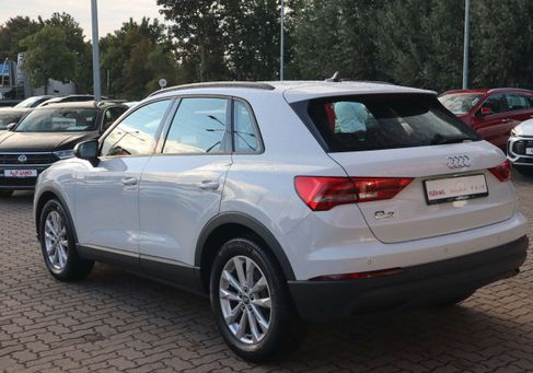 Audi Q3, 2019 3