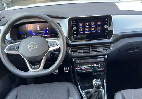Volkswagen T-Cross, 2025