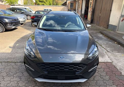 Ford Focus, 2019 3
