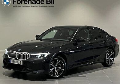 BMW 330, 2025
