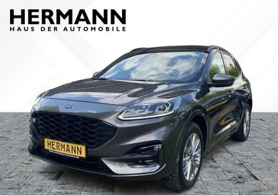 Ford Kuga, 2021