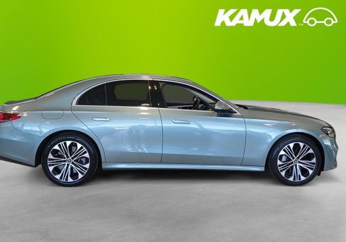 Mercedes-Benz E 300, 2025