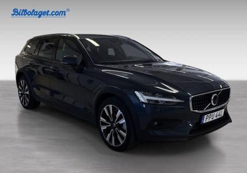 Volvo V60 Cross Country, 2023