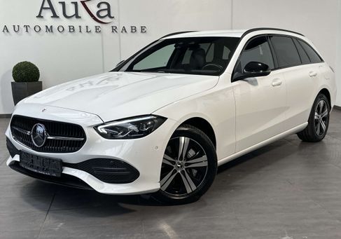 Mercedes-Benz C 300, 2022
