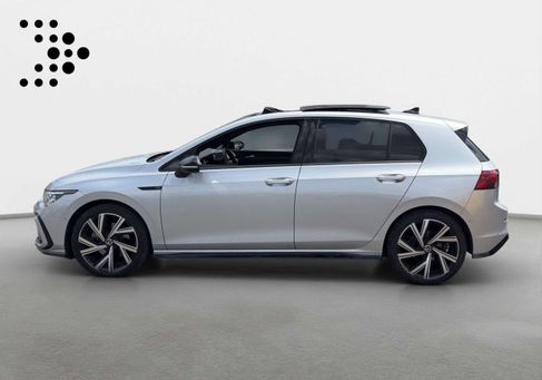 Volkswagen Golf, 2024 3