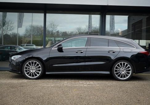 Mercedes-Benz CLA 250, 2022