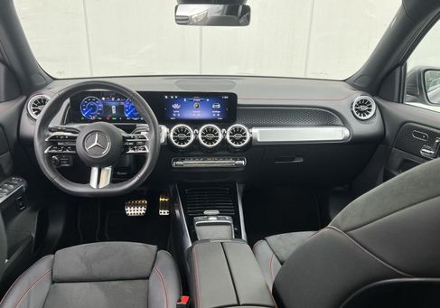 Mercedes-Benz EQB, 2024