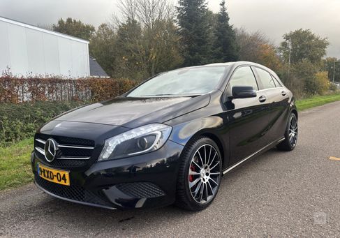 Mercedes-Benz A 180, 2013