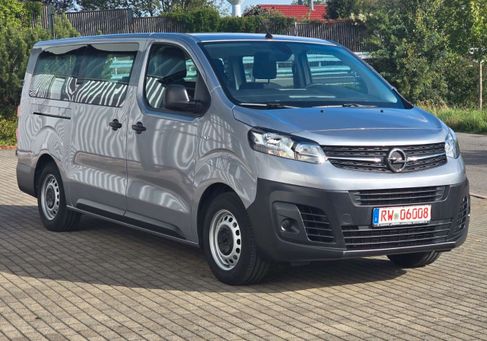 Opel Vivaro, 2022 3