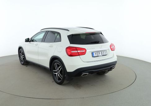 Mercedes-Benz GLA 200, 2016