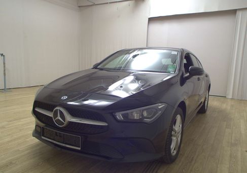 Mercedes-Benz CLA 250, 2022