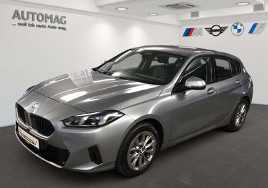 BMW 120, 2025