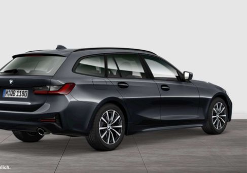 BMW 318, 2021