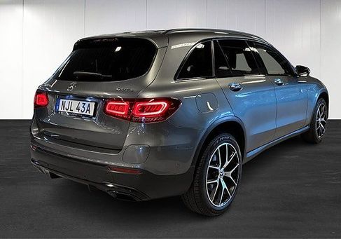 Mercedes-Benz GLC 300, 2022