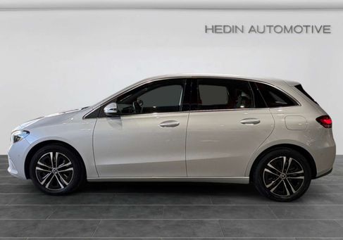Mercedes-Benz B 250, 2023 3