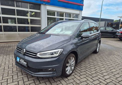 Volkswagen Touran, 2023 3