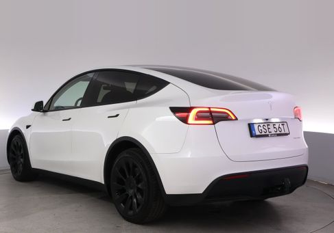 Tesla Model Y, 2023 3