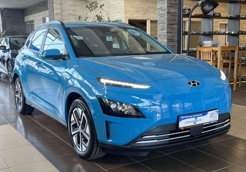 Hyundai Kona, 2023 3