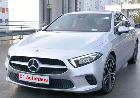 Mercedes-Benz A 180, 2022