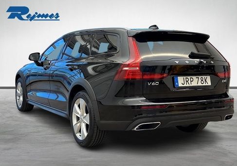 Volvo V60 Cross Country, 2020